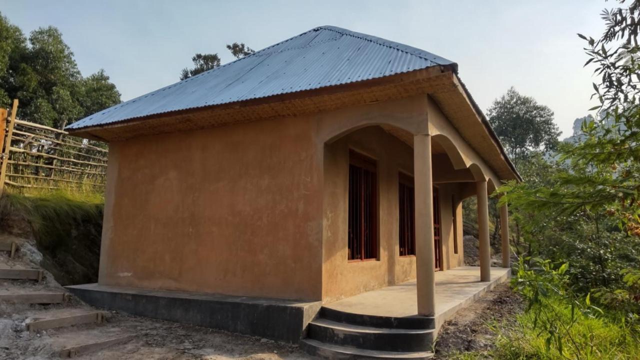 Om Hostel Bunyonyi Kabale Экстерьер фото