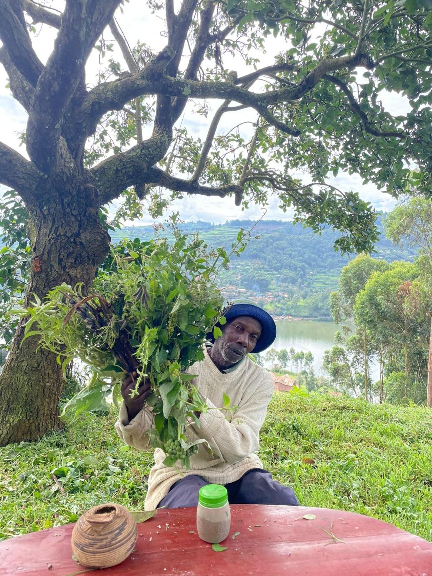Om Hostel Bunyonyi Kabale Экстерьер фото