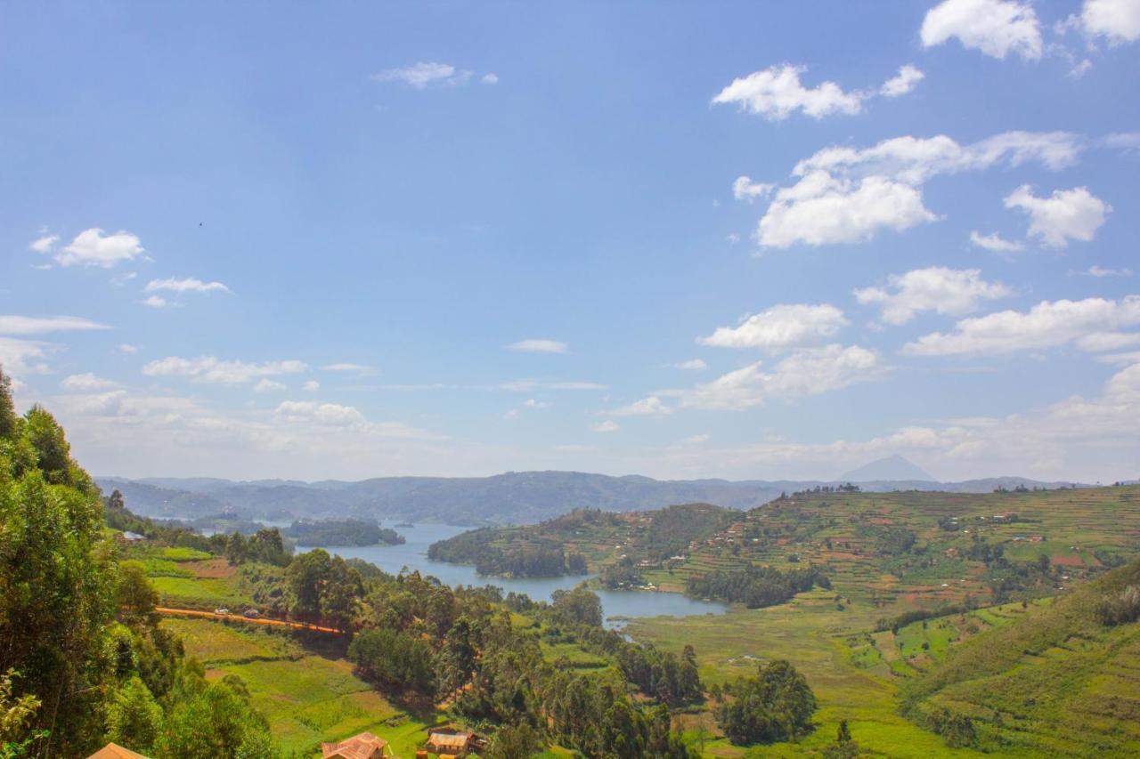 Om Hostel Bunyonyi Kabale Экстерьер фото